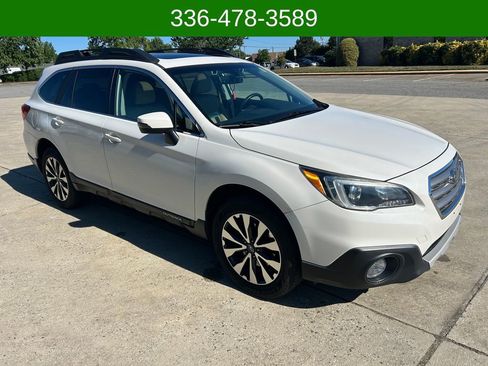 Used 2017 Subaru Outback 2.5i Limited AWD/4WD image 7