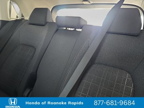 New 2027 Honda HR-V LX image 16