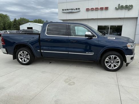 Used 2023 RAM 1500 Limited AWD/4WD image 9