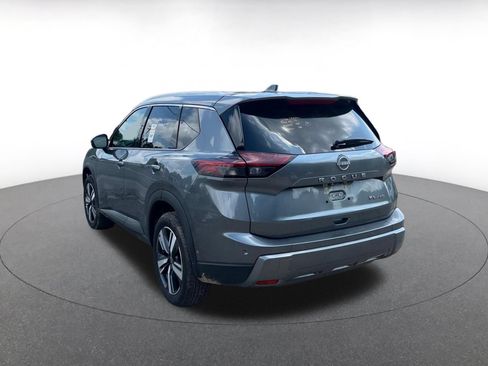 Used 2026 Nissan Rogue SL AWD/4WD image 21