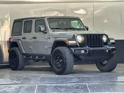 Used 2023 Jeep Wrangler Unlimited w/ Cold Weather Group