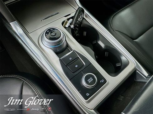 Used 2022 Ford Explorer XLT w/ Equipment Group 202A image 36