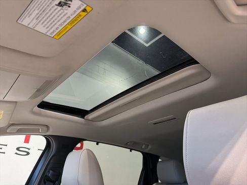 Used 2024 MAZDA CX-90 Plug-In Hybrid w/ Preferred image 10