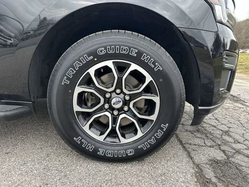 Used 2024 Ford Expedition XLT image 20