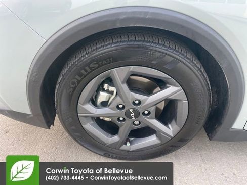 Used 2025 Kia K4 LXS image 15