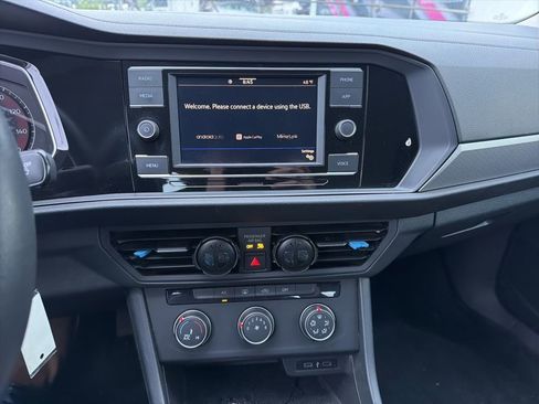 Used 2021 Volkswagen Jetta S FWD image 14