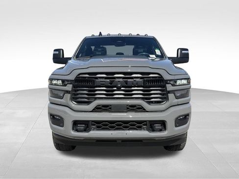 New 2026 RAM 2500 Big Horn AWD/4WD image 8