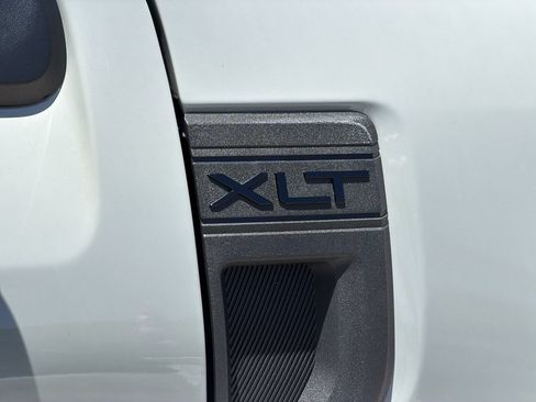 Certified 2024 Ford Maverick XLT w/ XLT Luxury Package FWD image 8