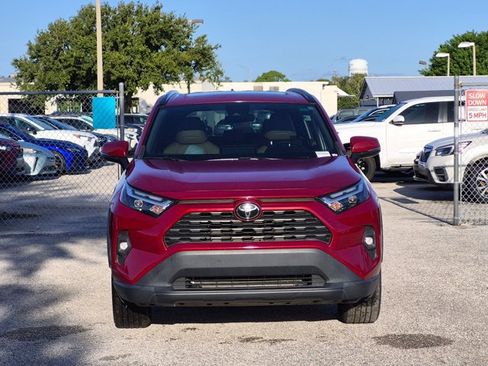 Used 2023 Toyota RAV4 XLE Premium FWD image 2
