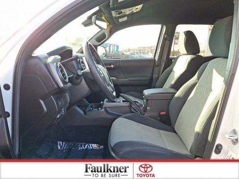 Certified 2023 Toyota Tacoma TRD Off-Road image 13