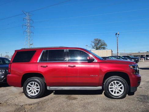 Used 2015 Chevrolet Tahoe LT w/ Luxury Package RWD image 10