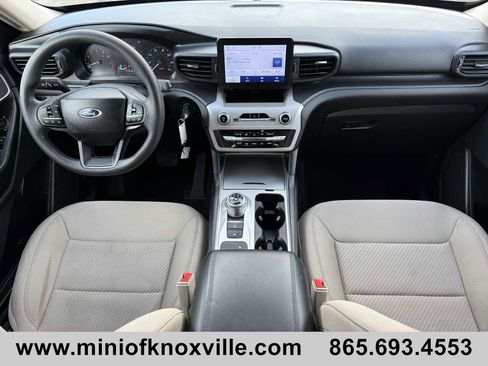 Used 2023 Ford Explorer 2WD image 14