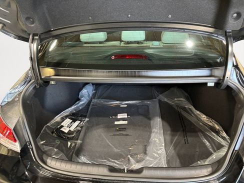 New 2025 Hyundai Elantra Limited image 26