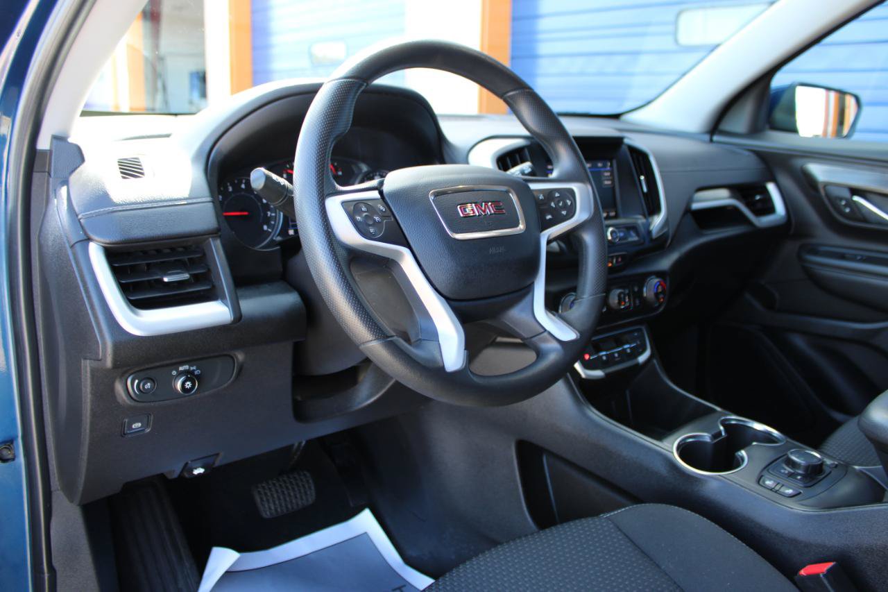 Used 2023 GMC Terrain SLE w/ Driver Convenience Package AWD/4WD image 15