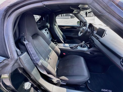 Used 2016 MAZDA MX-5 Miata Club w/ Brembo/BBS Package RWD image 30
