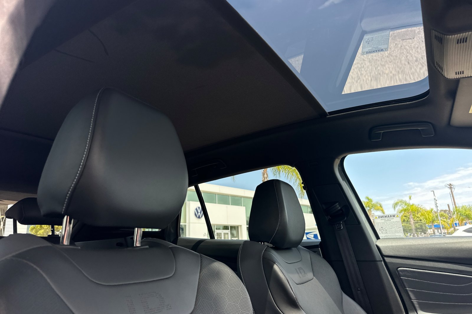 Used 2023 Volkswagen ID.4 Pro S RWD image 17