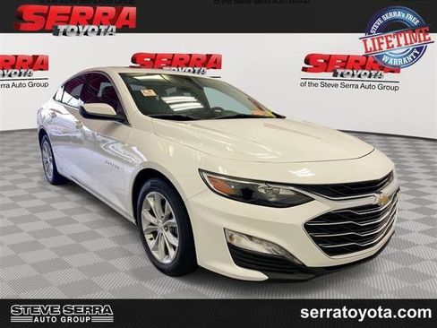 Used 2024 Chevrolet Malibu LT image 1
