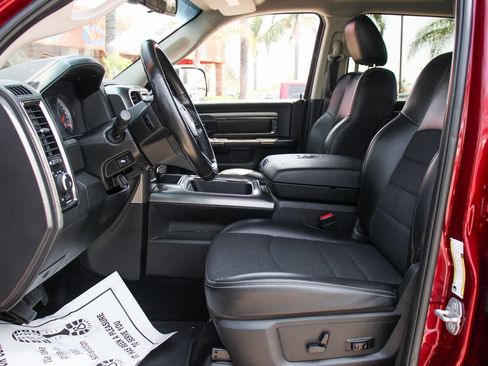 Used 2018 RAM 3500 Big Horn w/ Sport Appearance Group image 16