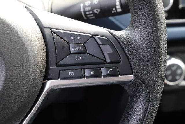 Used 2025 Nissan Versa SV FWD image 23