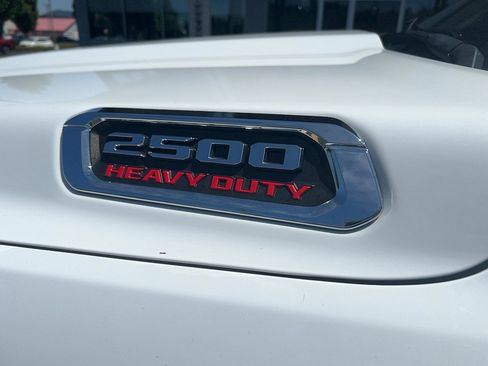 Used 2022 RAM 2500 Laramie AWD/4WD image 13
