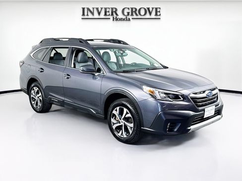 Used 2022 Subaru Outback Limited AWD/4WD image 3