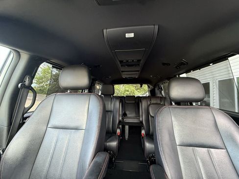 Used 2017 Dodge Grand Caravan GT FWD image 15