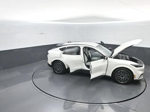 New 2026 Ford Mustang Mach-E Premium AWD/4WD image 40