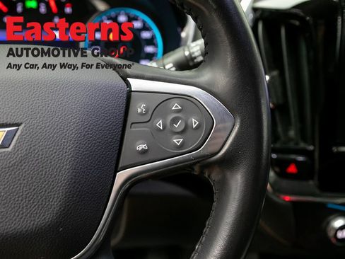 Used 2020 Chevrolet Traverse LT AWD/4WD image 16