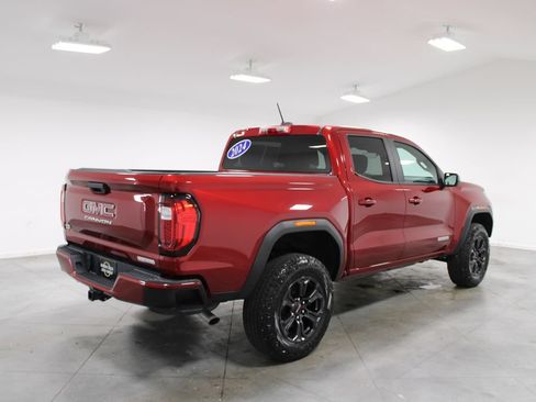 Used 2024 GMC Canyon Elevation w/ Trailering Package RWD image 9
