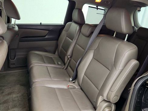 Used 2016 Honda Odyssey Touring Elite image 20