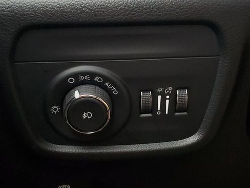 New 2026 Jeep Grand Cherokee Limited AWD/4WD image 34