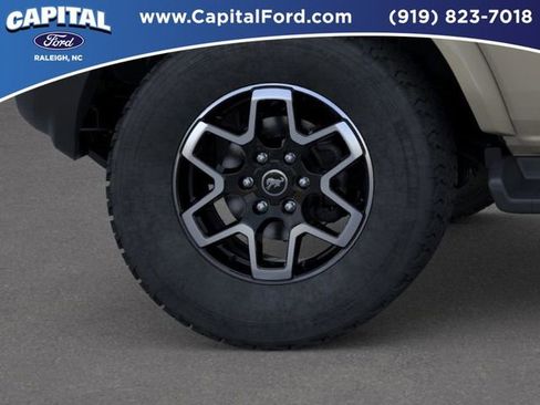 New 2025 Ford Bronco Outer Banks AWD/4WD image 21