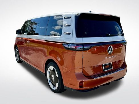 New 2025 Volkswagen ID. Buzz Pro S Plus image 4