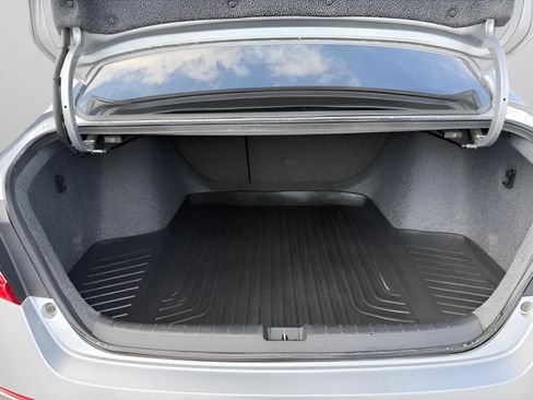 Used 2020 Honda Accord Sport image 24