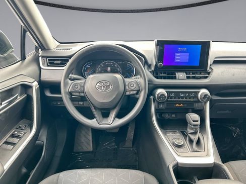 Used 2024 Toyota RAV4 XLE w/ Convenience Package AWD/4WD image 21