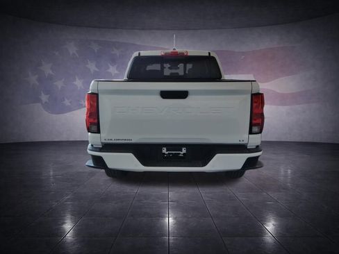 Used 2024 Chevrolet Colorado LT w/ LT Convenience Package II RWD image 4