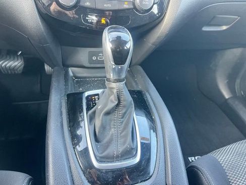 Certified 2020 Nissan Rogue Sport SV image 20