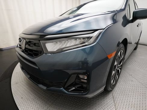 Certified 2026 Honda Odyssey Elite image 12