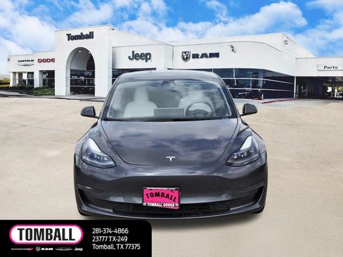 Used 2023 Tesla Model 3 Standard Range RWD image 2