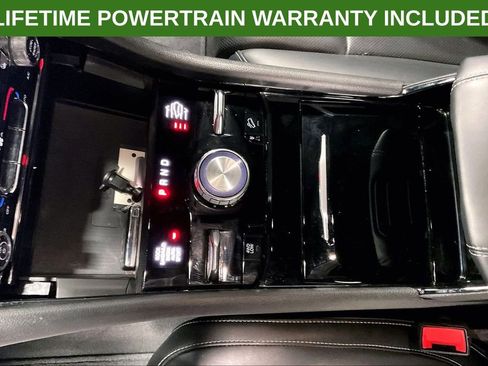 Used 2024 Jeep Grand Cherokee Overland w/ Luxury Tech Group IV image 17