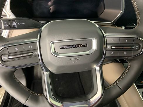 Used 2026 GMC Canyon Denali image 29