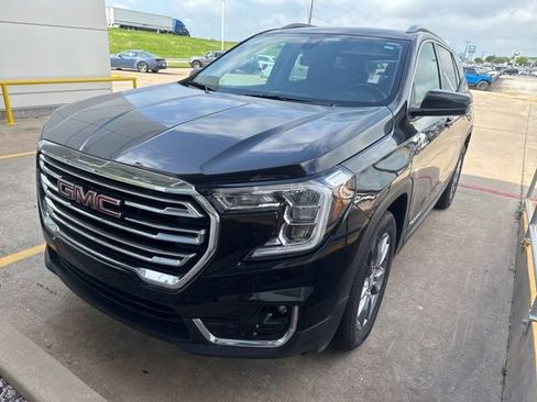 Used 2024 GMC Terrain SLT AWD/4WD image 1