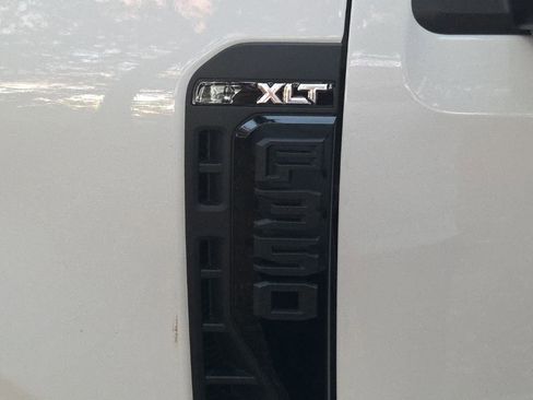 New 2026 Ford F350 XLT w/ XLT Premium Package AWD/4WD image 7