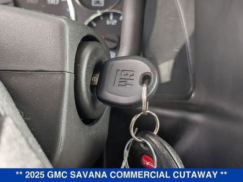 New 2025 GMC Savana 3500 w/ Power Convenience Package image 22