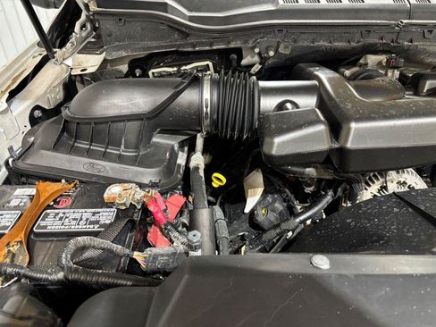 Used 2019 Ford F250 XL w/ Power Equipment Group AWD/4WD image 23
