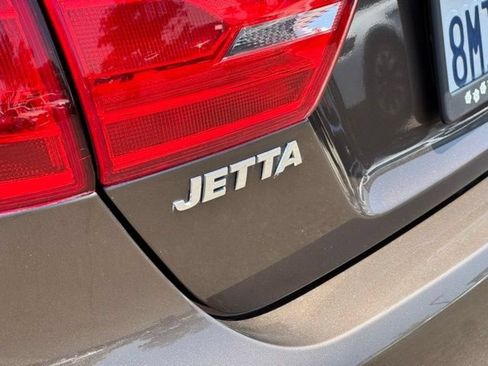 Used 2014 Volkswagen Jetta TDI FWD image 27
