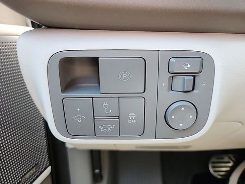 Used 2023 Hyundai Ioniq 6 Limited w/ Cargo Package RWD image 10