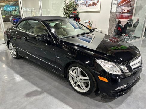 Used 2012 Mercedes-Benz E 550 Cabriolet image 40