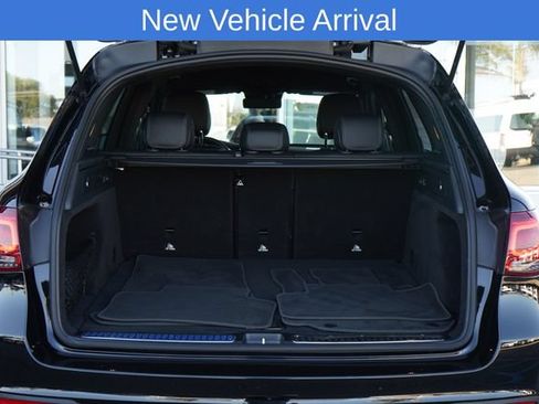 Used 2021 Mercedes-Benz GLC 300 image 7