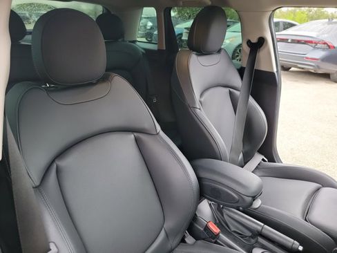 Used 2023 MINI Cooper S image 15